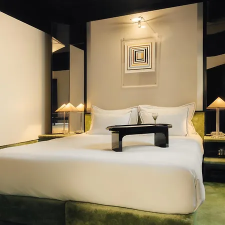 Chateau D'eau Hotel
