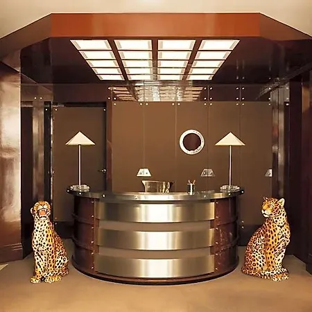 Hotel Chateau D'eau 4*