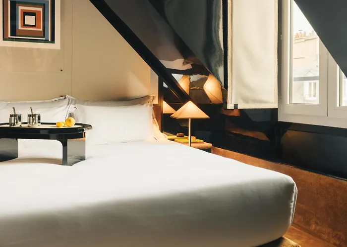 מלון Chateau D'eau 4*